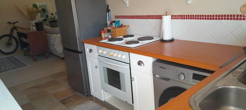 To Let 1 Bedroom Property for Rent in Newlands Western Cape